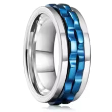 Spinner Gear Ring. A smooth-spinning gear ring for quiet focus and restless fingers.